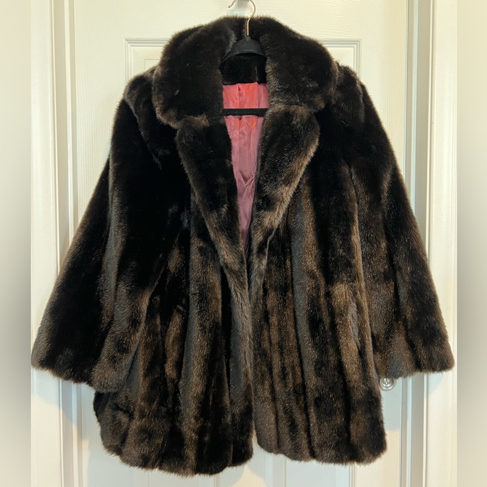 VINTAGE acrylic faux FUR coat